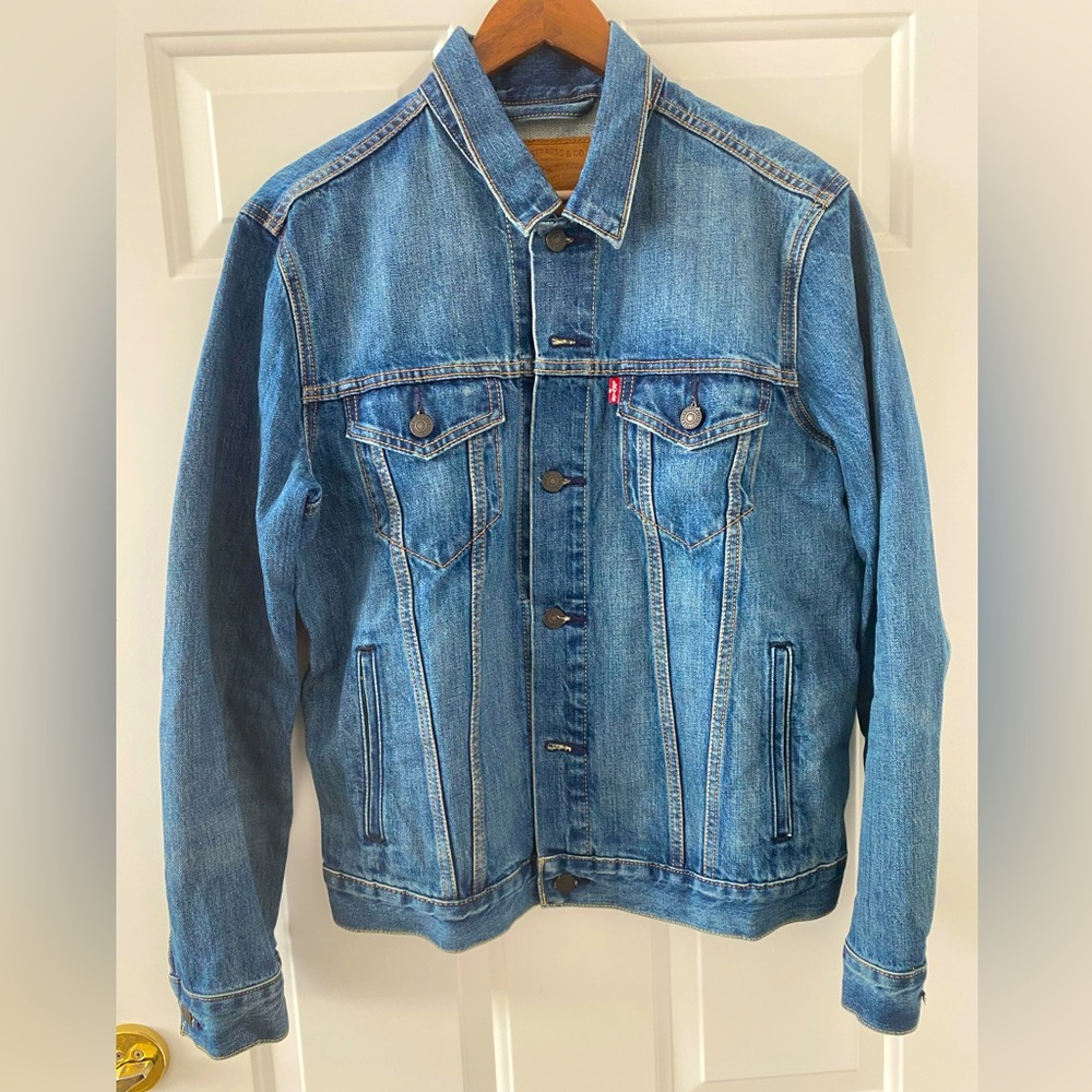 Levi’s denim jacket